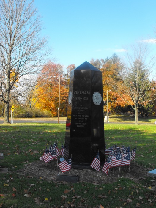 Vietnam War Memorial Nov 2013 facing northeast